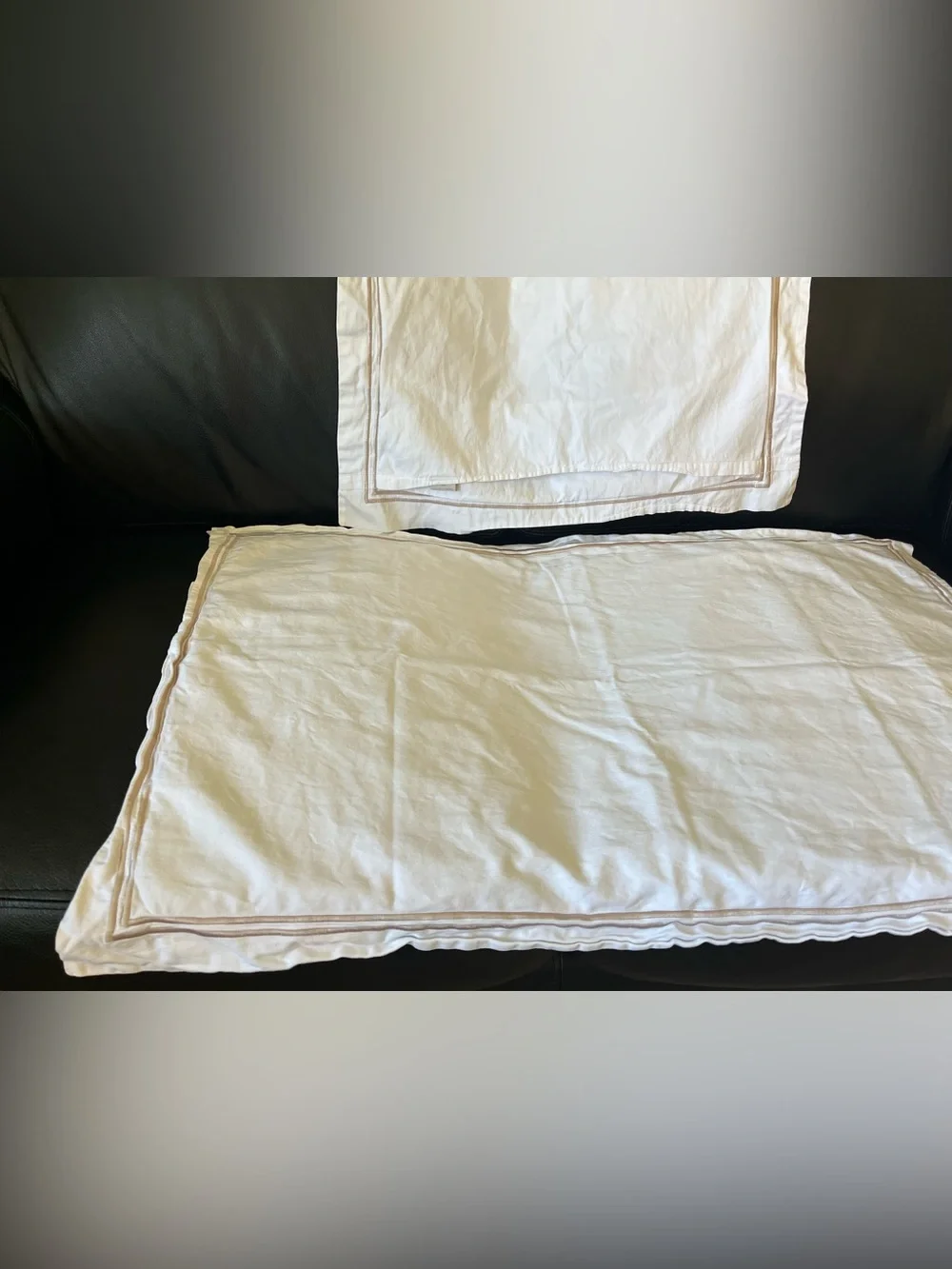 H by Frette King duvet cover and 2 standard 20*32 pillow shams